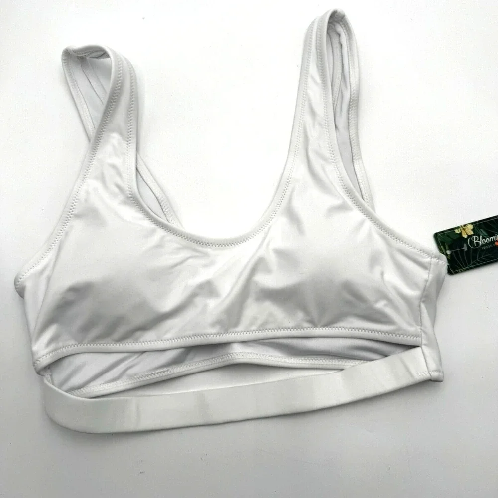 BLOOMING JELLY NWT Women Medium White Padded Bikini Top Swim Bra Sexy Supportive